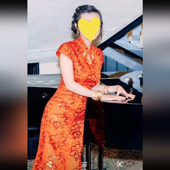 Qipao - Chinese traditional dress - Picture 2 of 3